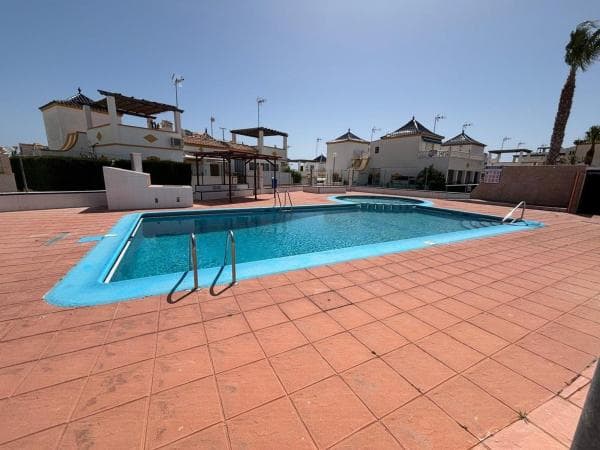 Chalet adosado en calle de Moncayo s/n thumbnail 1