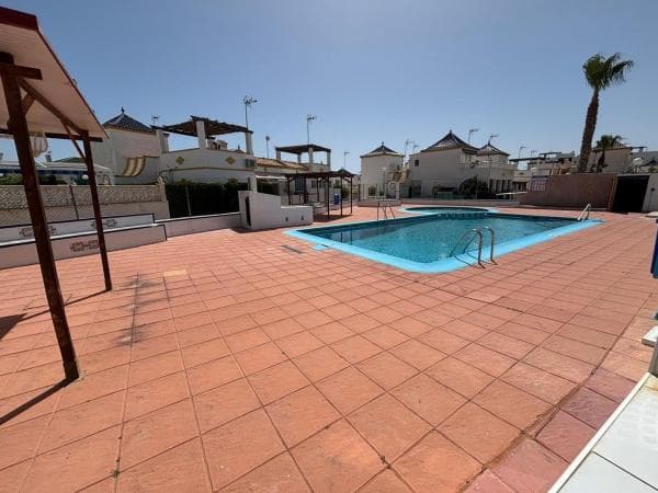 Chalet adosado en calle de Moncayo s/n thumbnail 2