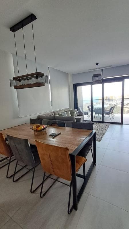 Sale of apartment in Playa de Poniente, Benidorm
photo 5
