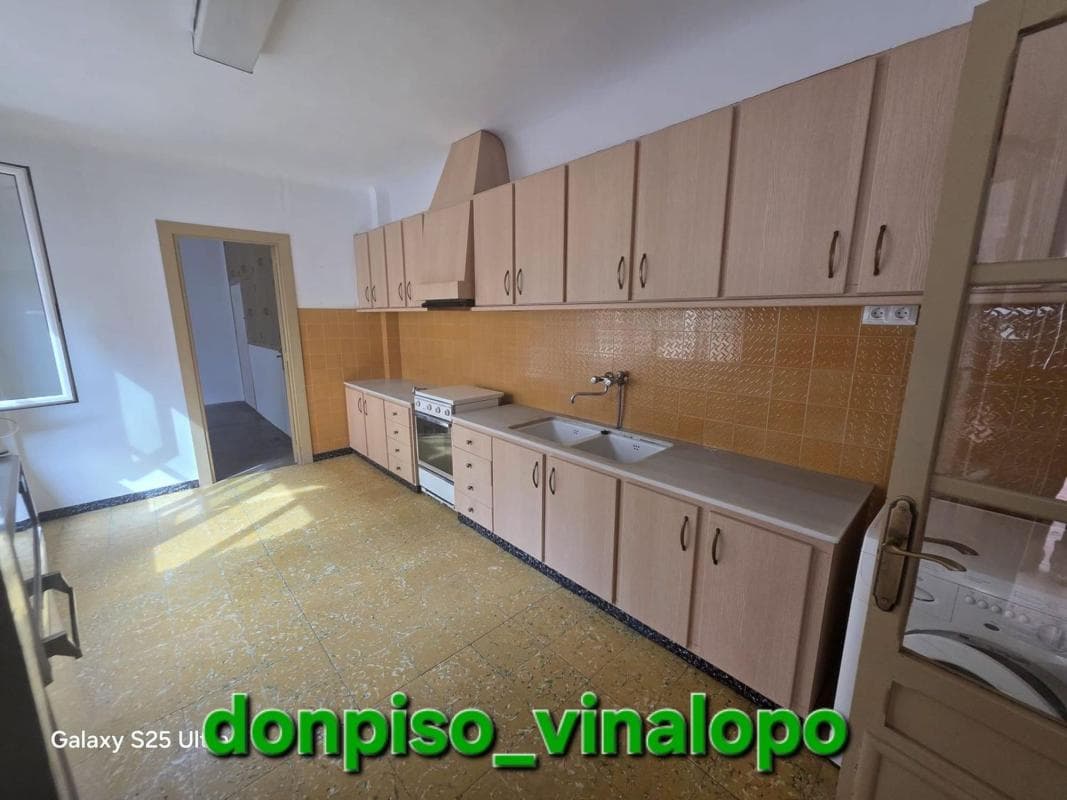 Venta de piso en Plaza Castelar - Mercado Central, Elda
photo 3