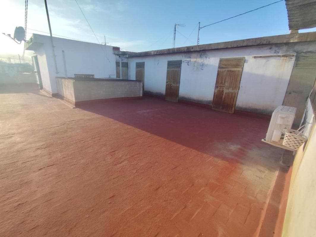 Venta de piso en Barrio Carolinas Altas, Alicante / Alacant
photo 4