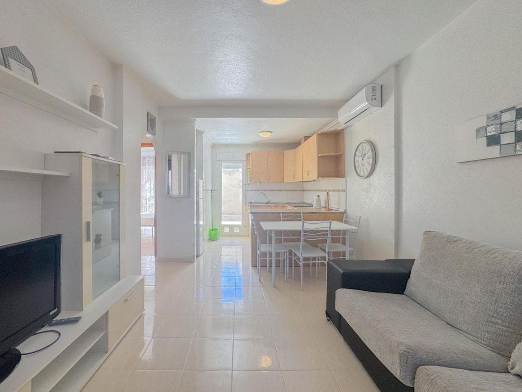 Venta de piso en Barrio Las Filipinas, Orihuela
photo 4