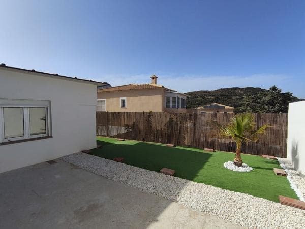 Chalet adosado thumbnail 2