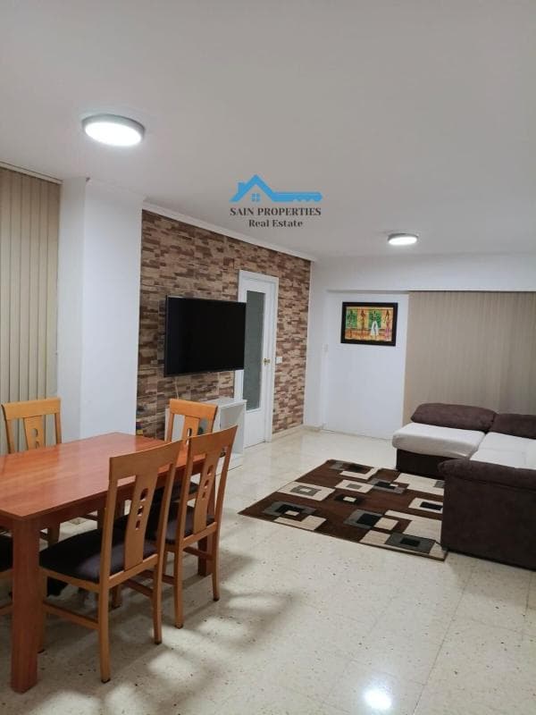 Venta de piso en Playa de Poniente, Benidorm
photo 3