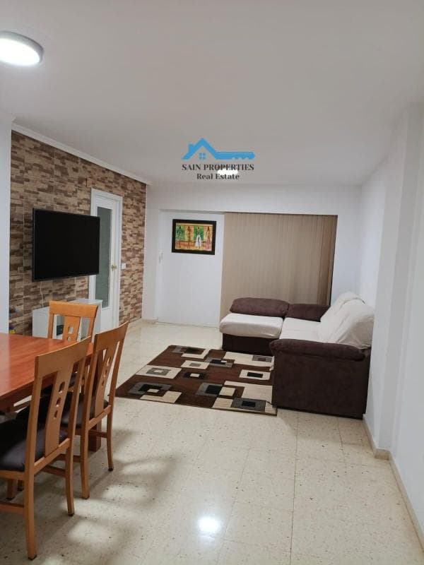 Venta de piso en Playa de Poniente, Benidorm
photo 4
