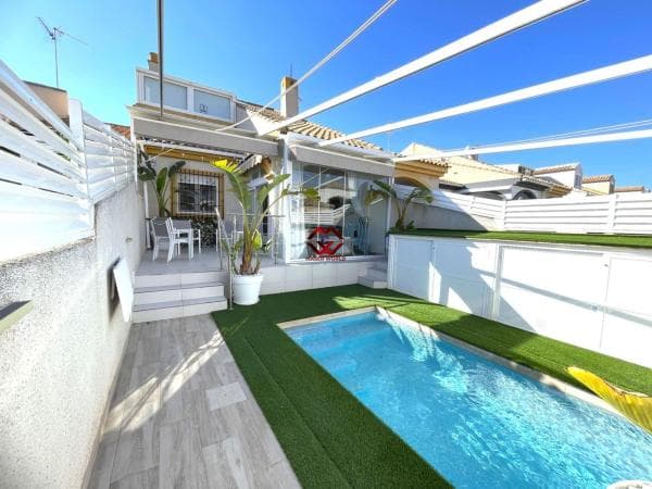 Chalet adosado photo 1