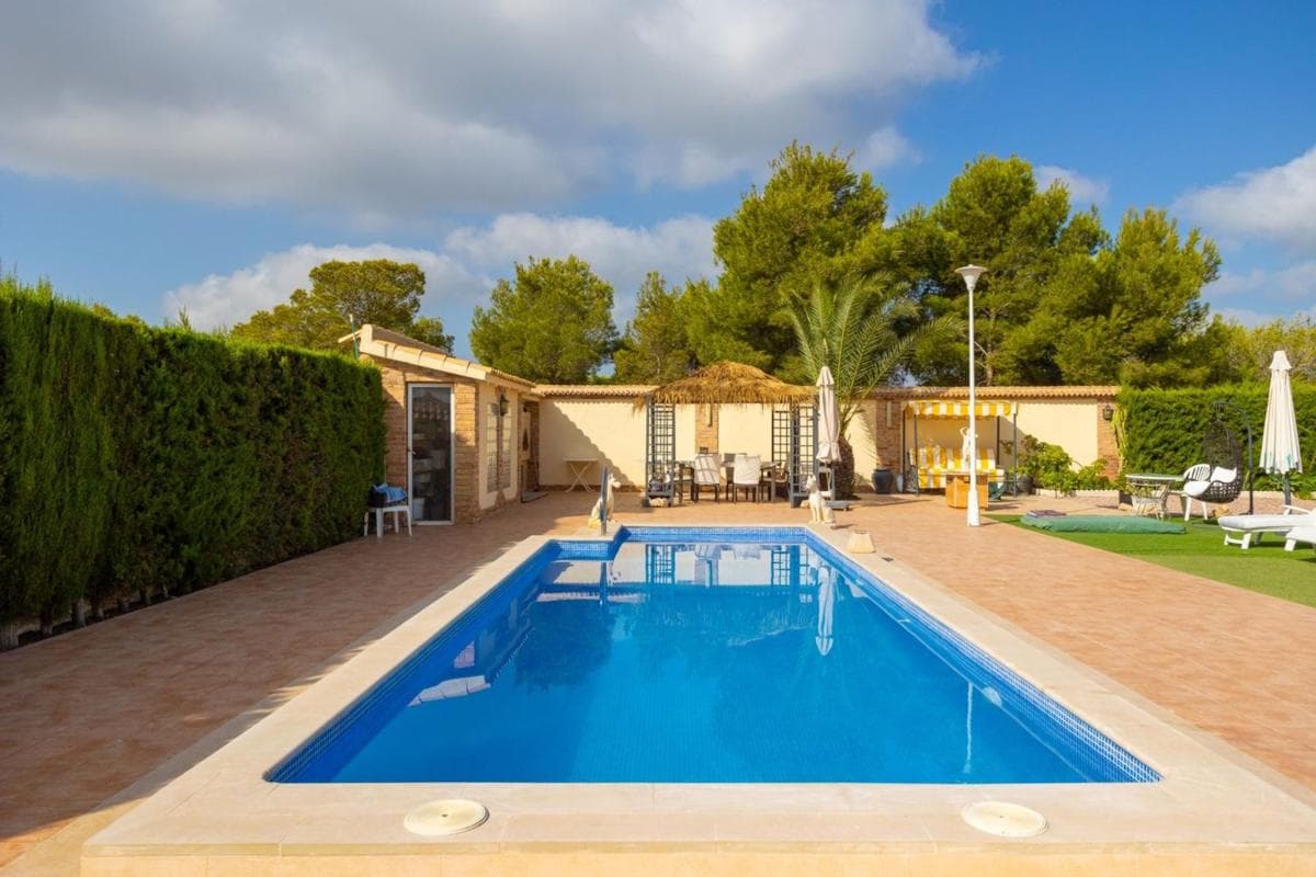 Venta de chalet independiente en Calle Sierra Morena, Orihuela
photo 5