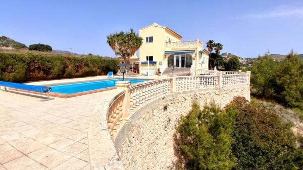 Chalet independiente en venta en Cometa-Carrió, Calpe
photo 1