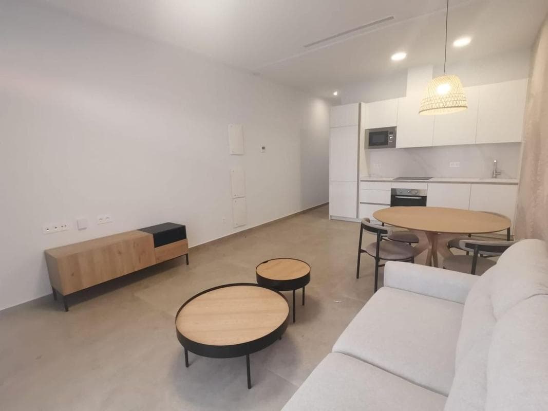 Venta de piso en Calle Fragata, Torrevieja
photo 2