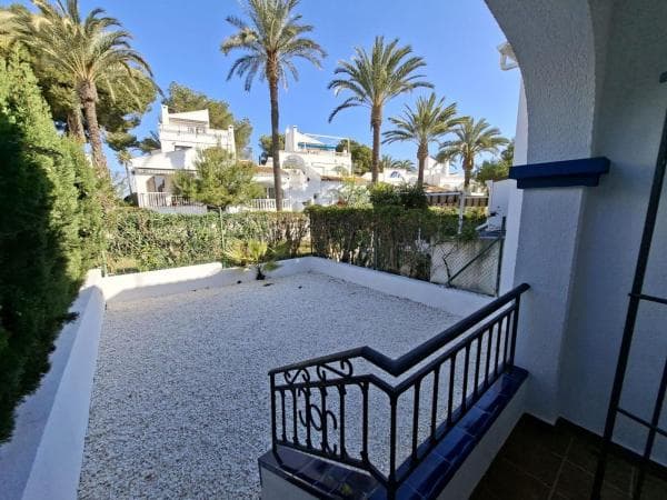 Chalet adosado en calle Canal de La Mancha, 50 thumbnail 2