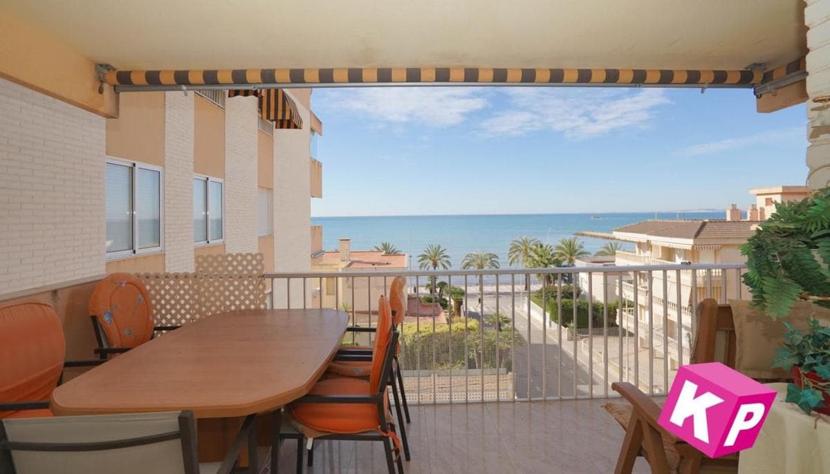 Venta de piso en Calle Uruguai, Santa Pola
photo 2