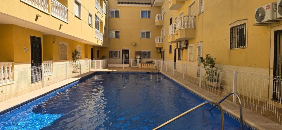 Venta de piso en Calle Virgen del Rosario, 2, Formentera del Segura
photo 2