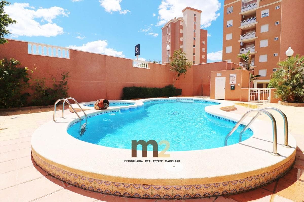 Venta de piso en Calle Jesús Lucas, Guardamar del Segura
photo 2
