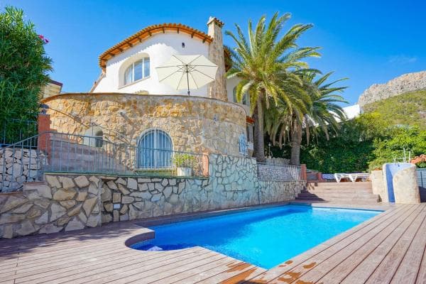 Chalet independiente en venta en Canuta, Calpe
photo 1
