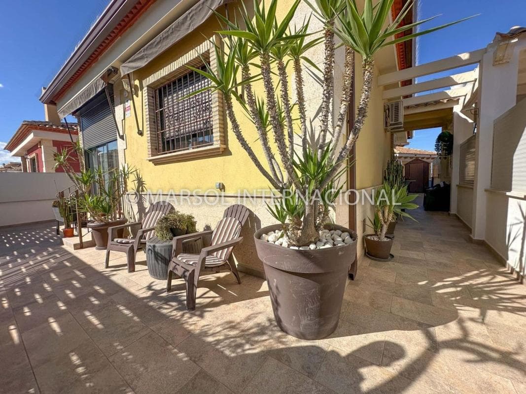 Propiedades en venta y alquiler en España photo 5