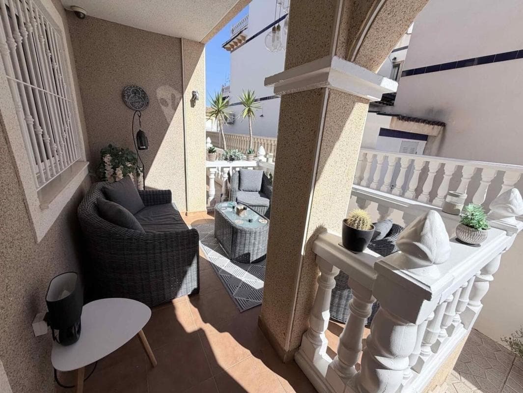 Venta de chalet independiente en Barrio Lomas de Cabo Roig, Orihuela
photo 5