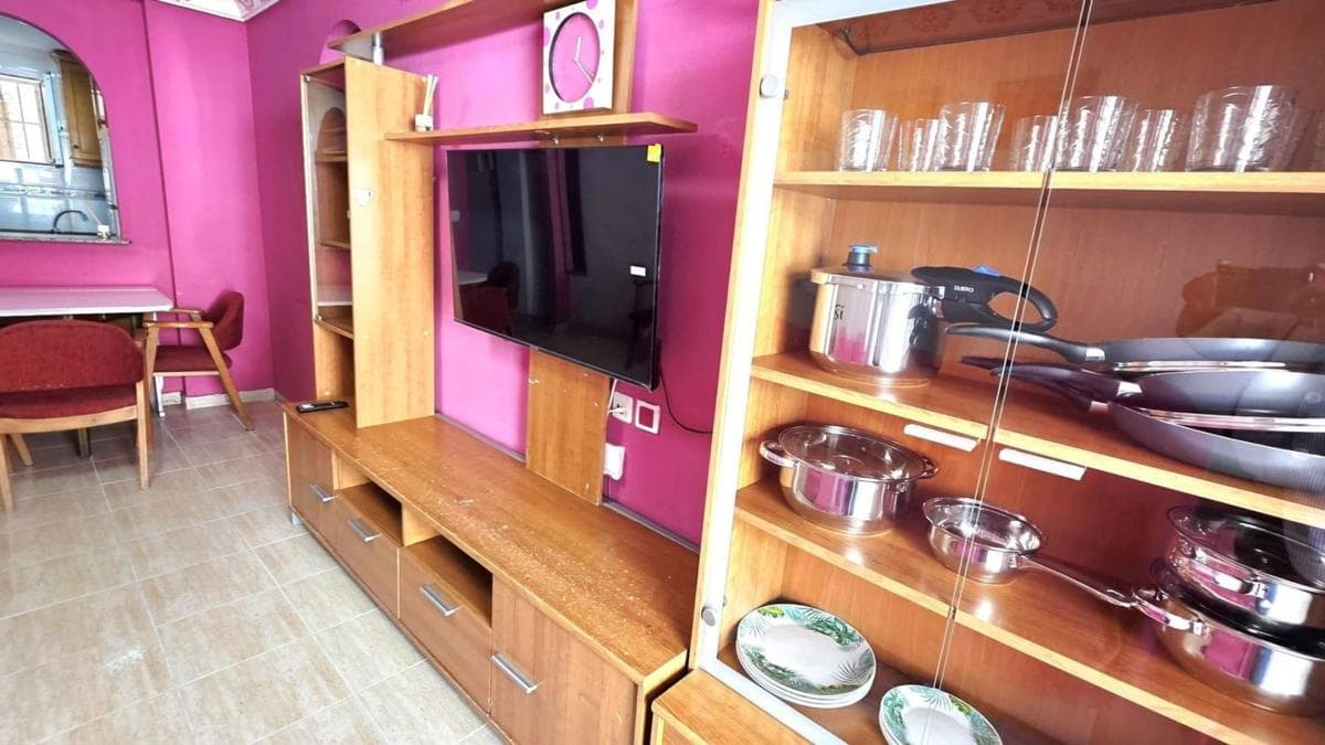 Venta de piso en Calle Concordia, Torrevieja
photo 3