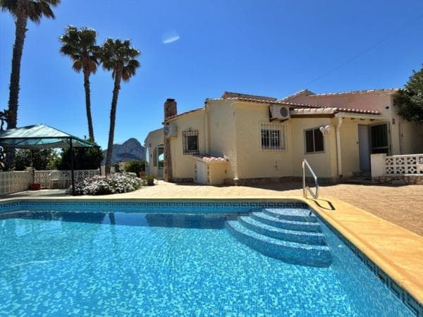 Chalet independiente en venta en Cometa-Carrió, Calpe
photo 1