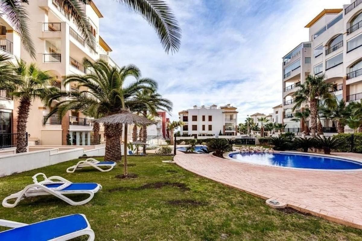 Venta de piso en Urbanizaciones, Guardamar del Segura
photo 4