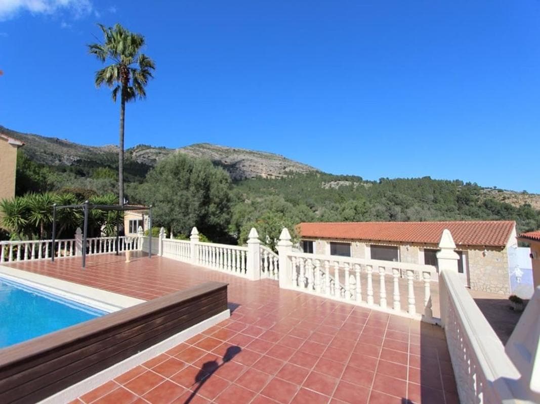 Property photo 4