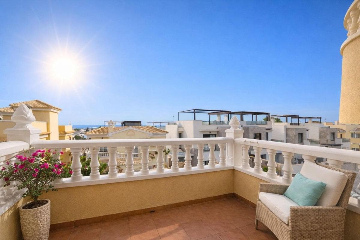 Venta de piso en Plaza Peri Cast D Juan Oeste, Orihuela
photo 2