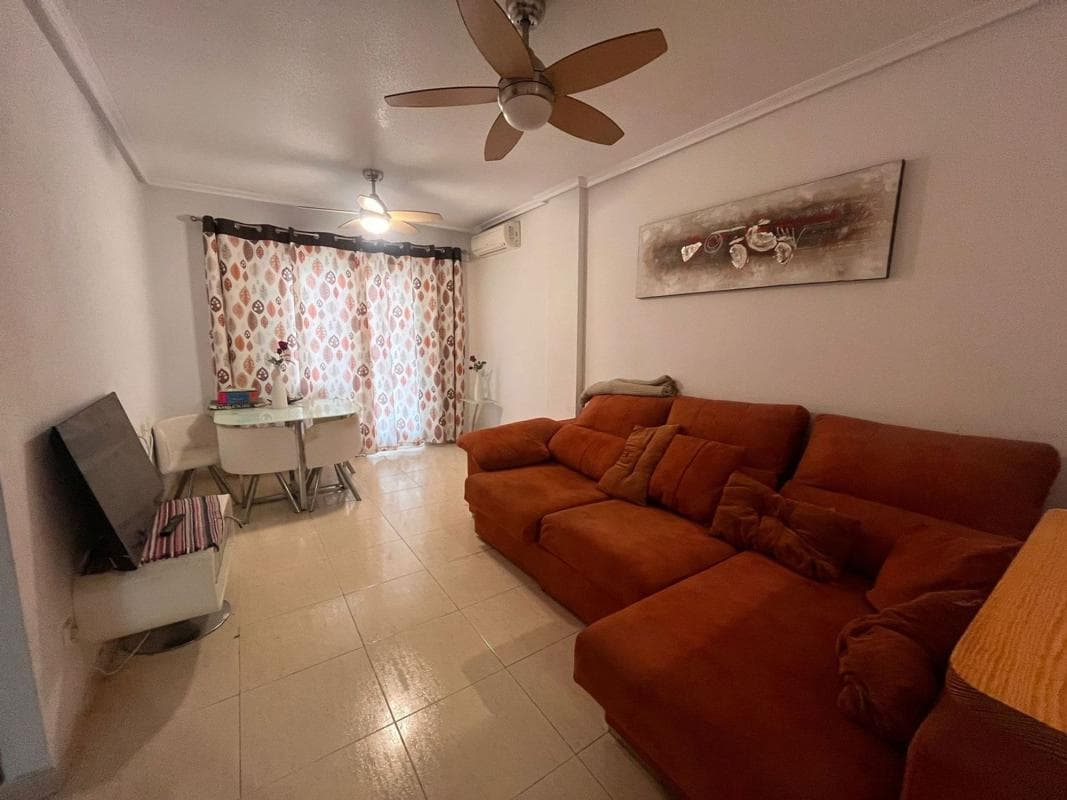 Venta de piso en Avenida de María del Mar Rodríguez, Algorfa
photo 4