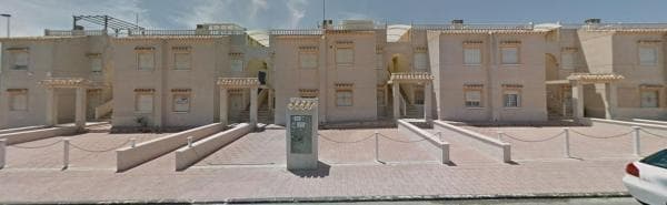 Venta de piso en Barrio Aguas Nuevas, Torrevieja
thumbnail 2