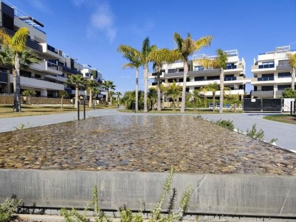 Sale of flat in Barrio Playa Flamenca, Orihuela
photo 1