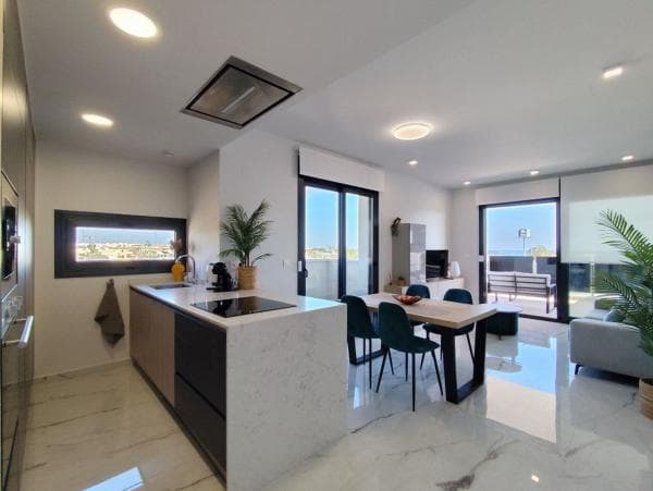 Sale of flat in Barrio Playa Flamenca, Orihuela
thumbnail 1