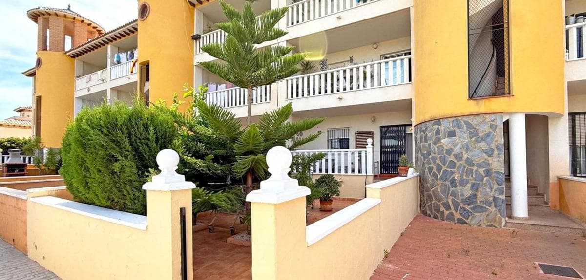Sale of apartment in Barrio La Regia, Orihuela
photo 5