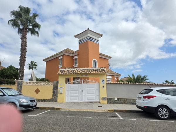 Casa independiente photo 1