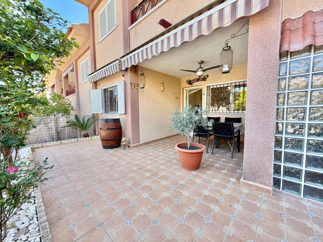 Venta de chalet adosado en Avenida de Polonia, 156 , Gran Alacant photo 4