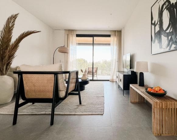 Sale of flat in Barrio Las Colinas Golf, Orihuela
thumbnail 1