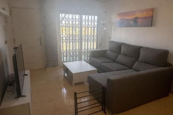 Venta de piso en Calle Castillo del Rio, 17, Orihuela
thumbnail 1