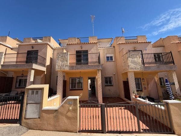 Chalet independiente en venta en Barrio La Ciñuelica - Villa Rosa, Orihuela
photo 1