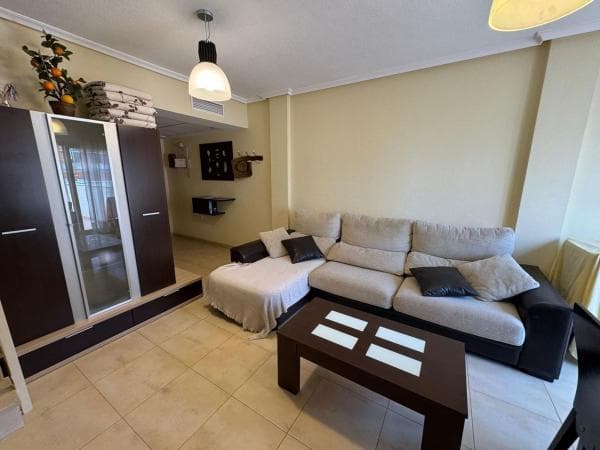 Chalet independiente en venta en Urbanizaciones, Guardamar del Segura
photo 1