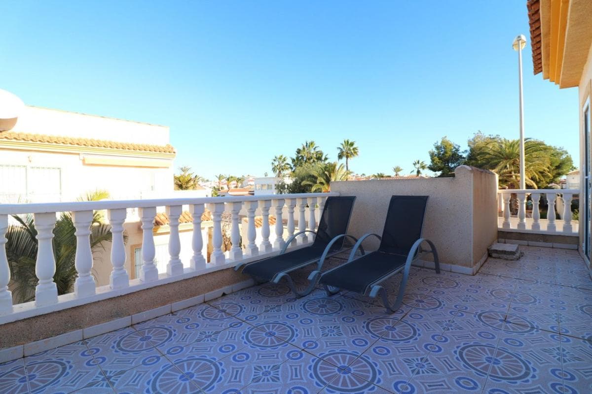 Venta de chalet independiente en Calle San Vicente, 15, Rojales
photo 4