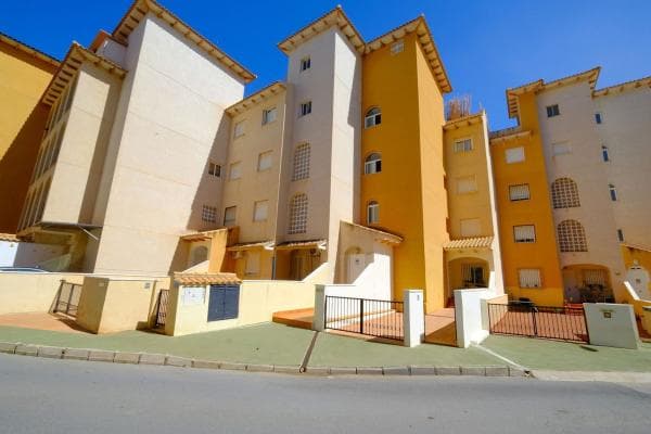 Sale of flat in Barrio Campoamor, Orihuela
photo 1