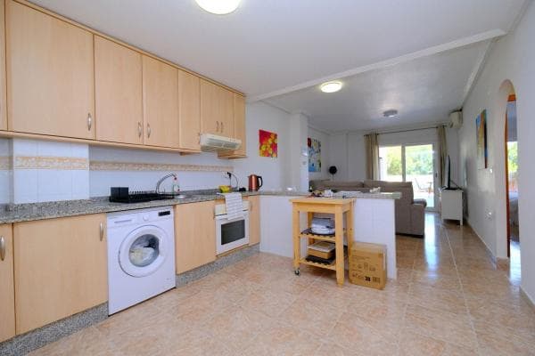 Sale of flat in Barrio Campoamor, Orihuela
thumbnail 2