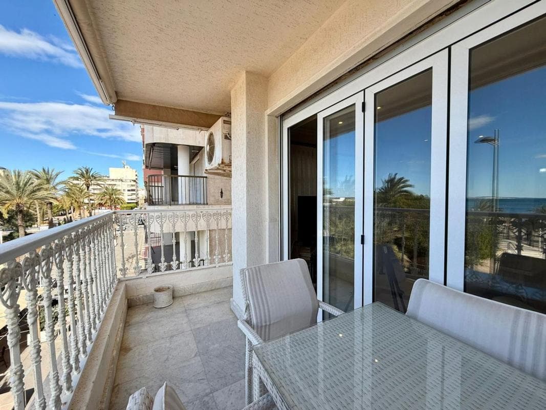 Venta de piso en Calle Campoamor, Santa Pola
photo 2