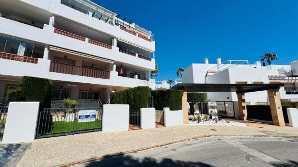Sale of flat in Barrio Villamartín, Orihuela
photo 1