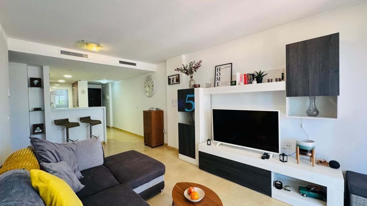 Sale of apartment in Barrio Villamartín, Orihuela
photo 3