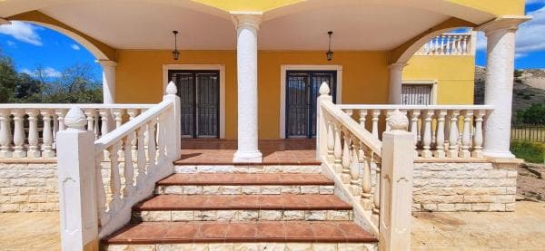 Chalet independiente en venta en La Romana, La Romana
thumbnail 2