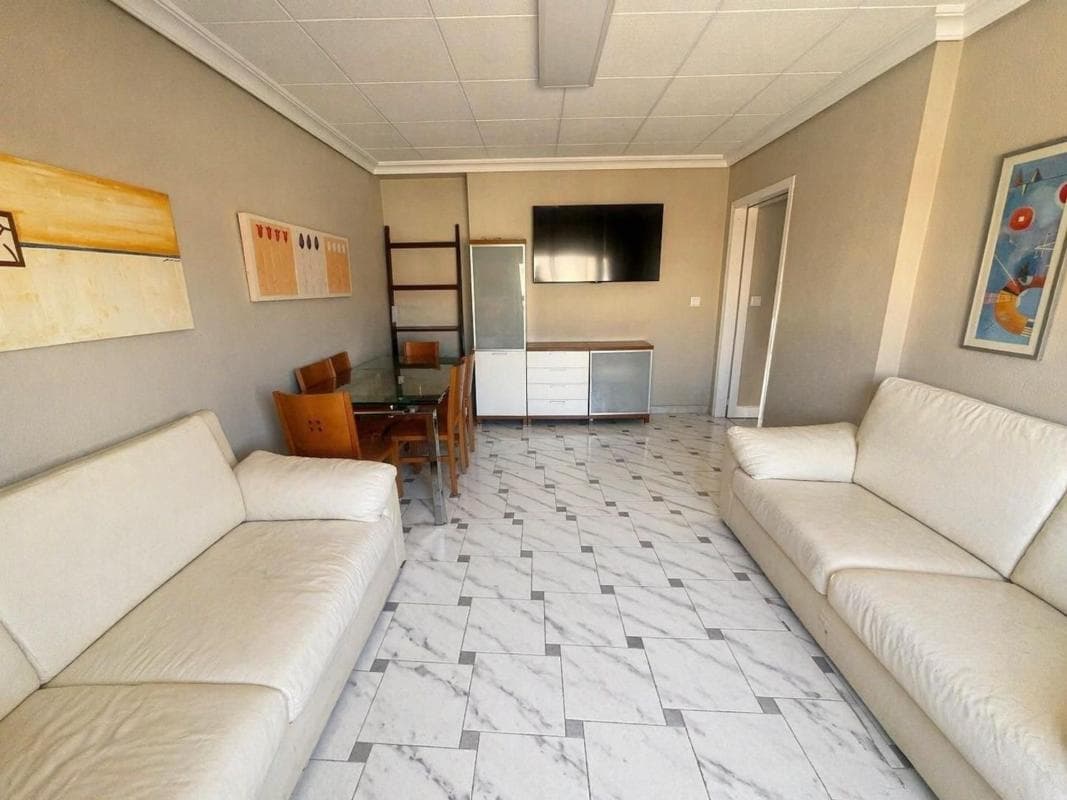 Venta de piso en Calle Covadonga, Pilar de la Horadada
photo 2
