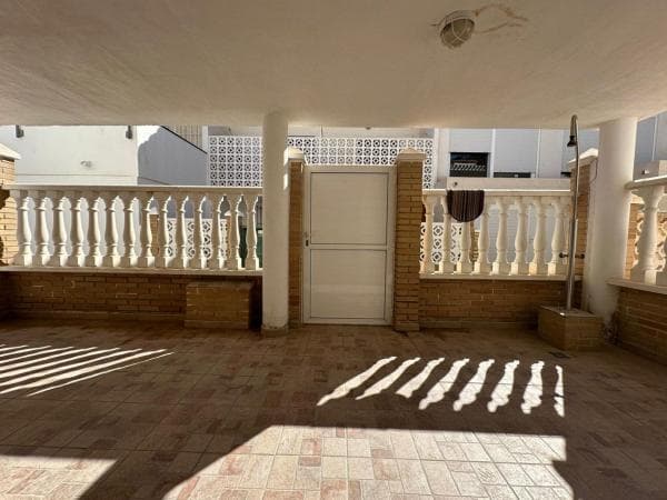 Chalet adosado en calle Rube Darío Cmor, 7 thumbnail 2