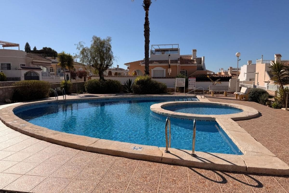 Sale of independent chalet in Barrio La Marquesa, Rojales
photo 5