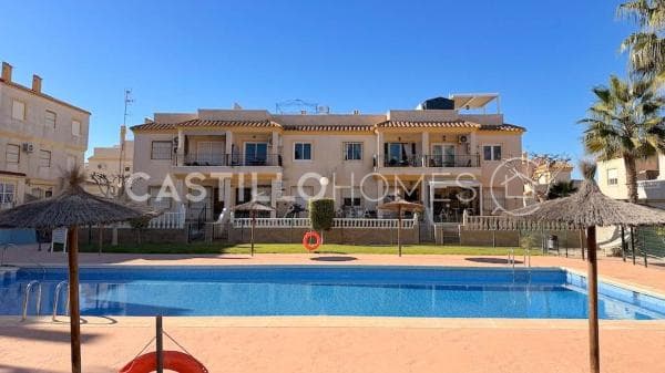 Chalet wolnostojący na sprzedaż w Barrio Las Filipinas, Orihuela photo 1