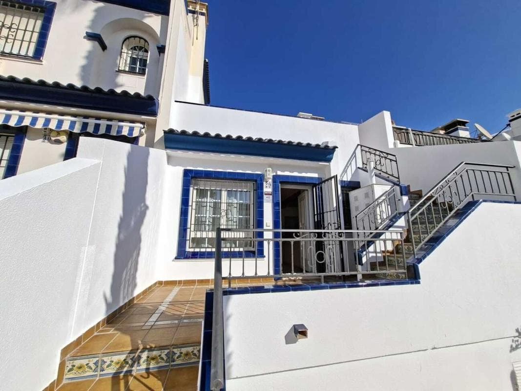 Venta de chalet independiente en Barrio Los Dolses, Orihuela
photo 2