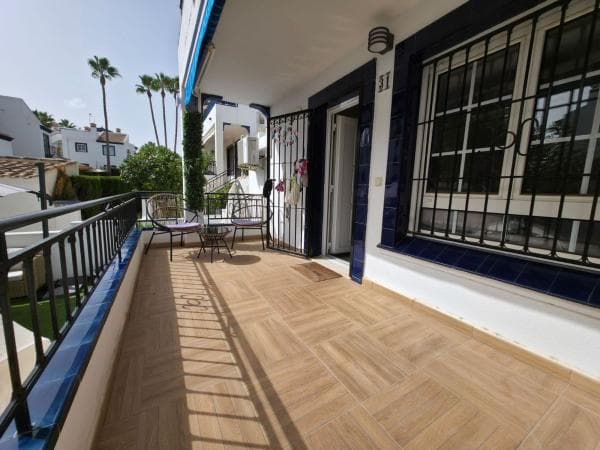 Chalet wolnostojący na sprzedaż w Barrio Villamartín, Orihuela thumbnail 1