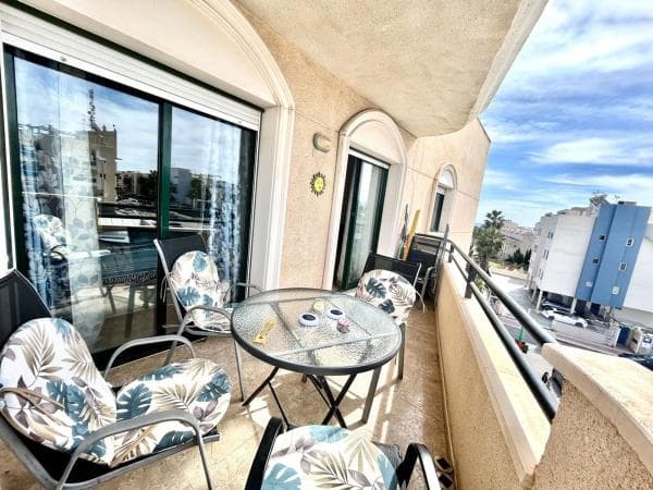 Sale of flat in Calle del Mar, Orihuela
thumbnail 2